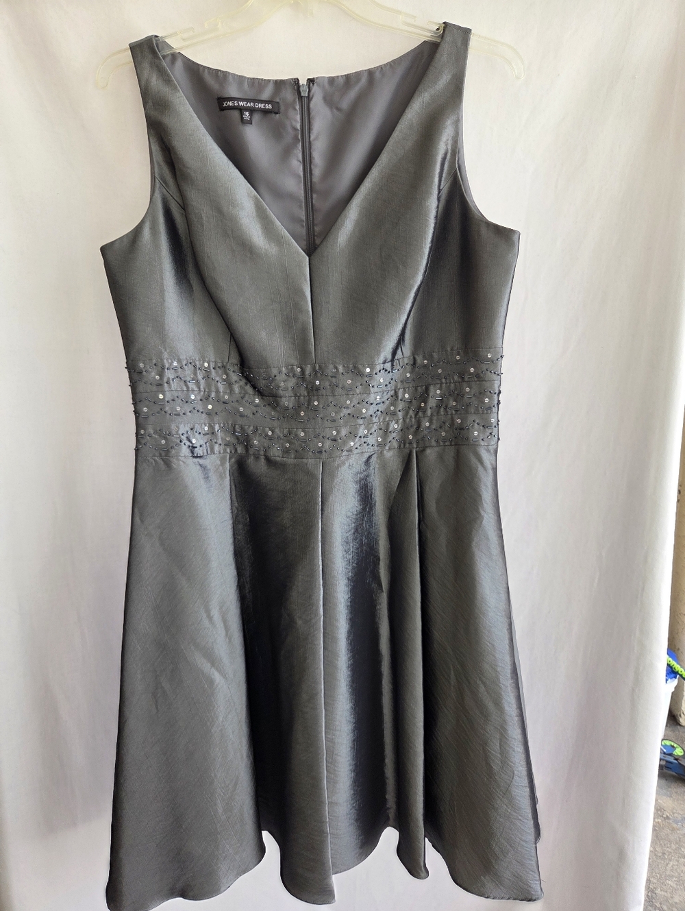 Formal VNeck Dress Size 16 Shimmery Gray With Beads/sequins